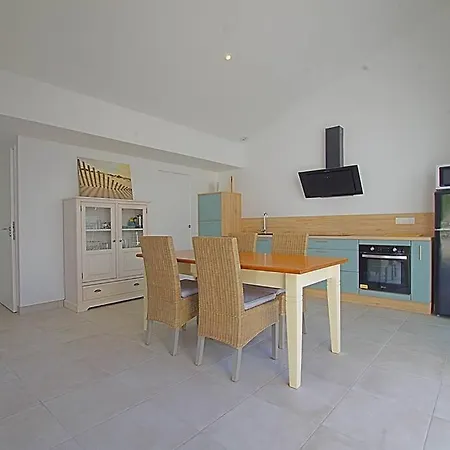 Maison Charmante A 15mn De La - Ideale Pour 4 Personne *