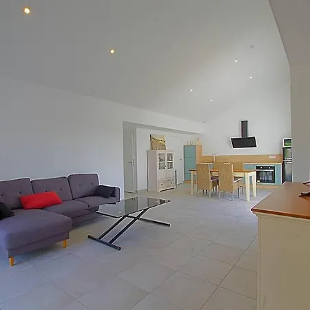 Maison Charmante A 15mn De La - Ideale Pour 4 Personne *