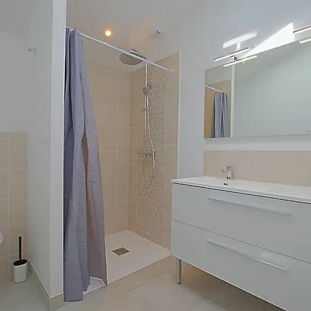 Prázdninový dům Maison Charmante A 15mn De La - Ideale Pour 4 Personne *